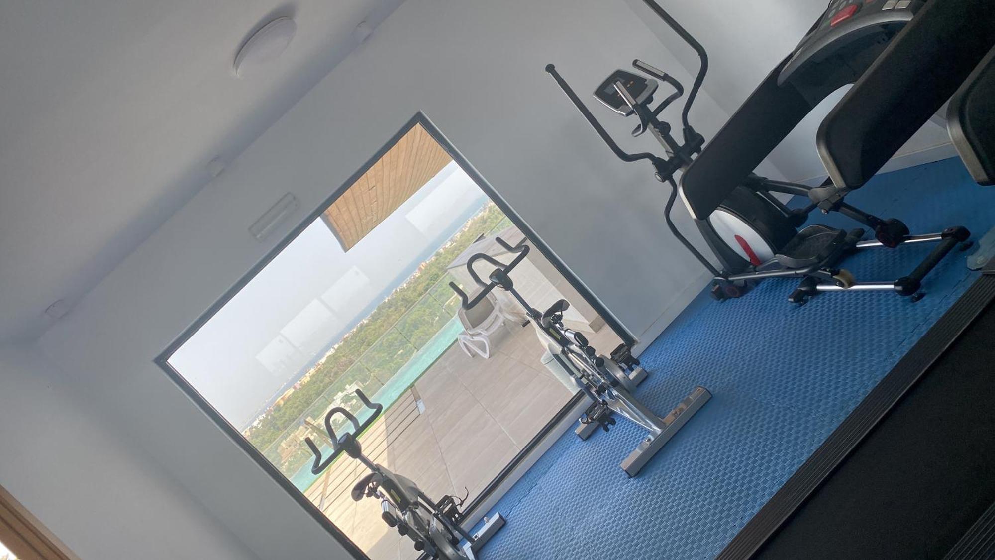 Cocon cozy standing with gym séjour chez hôte Dakar Exterior photo
